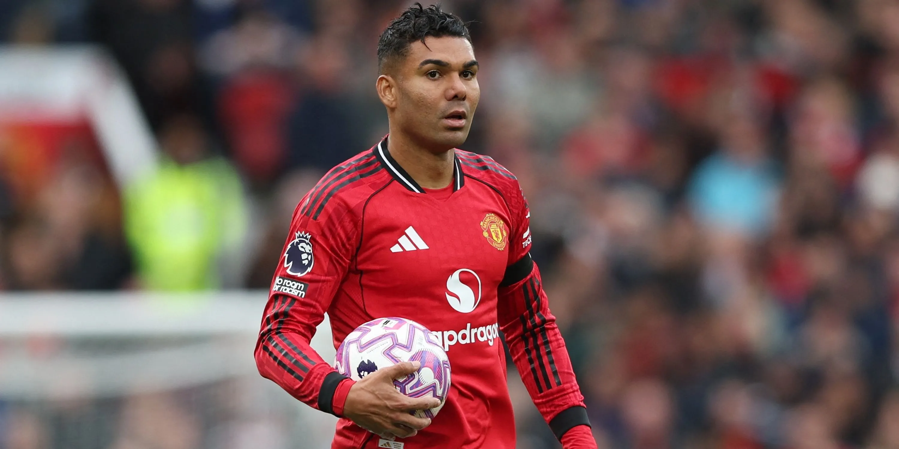 Cầu thủ Manchester United Casemiro bình tĩnh sau trận đấu